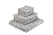 Load image into Gallery viewer, HELIOPOLIS | 7-Piece Towel Set
