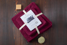 Load image into Gallery viewer, HELIOPOLIS | 3-Piece Towel Set
